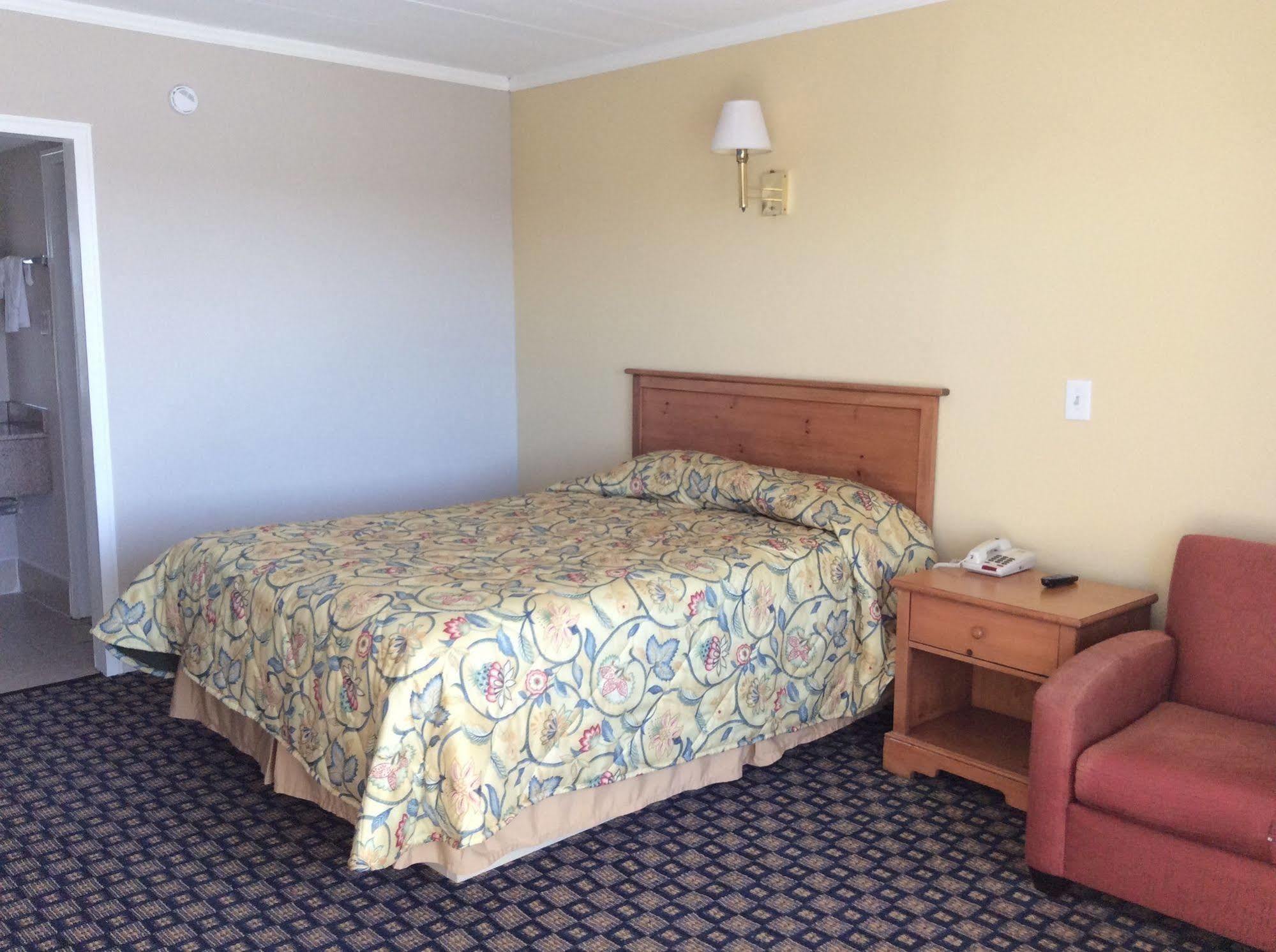 Hotel 6 Burlington
