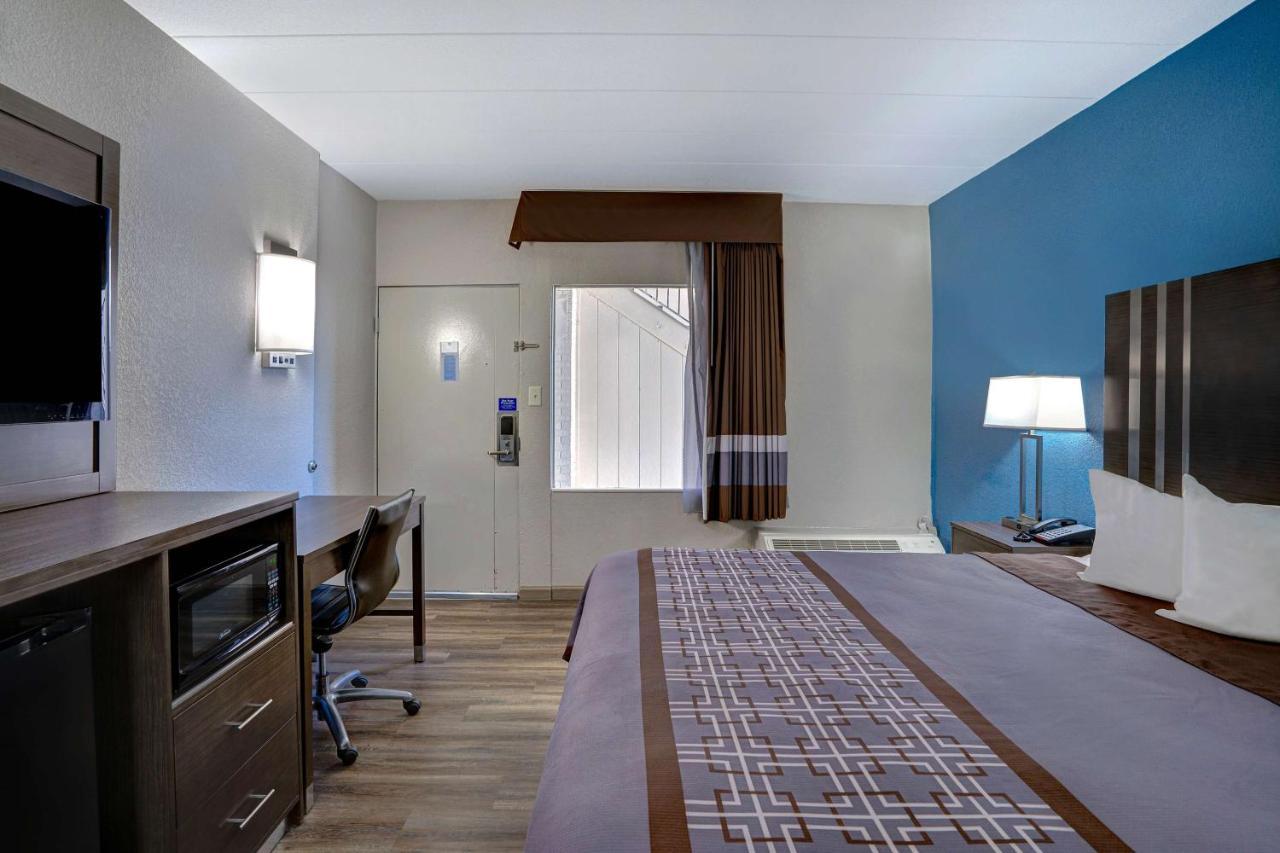 6 Hotel Burlington