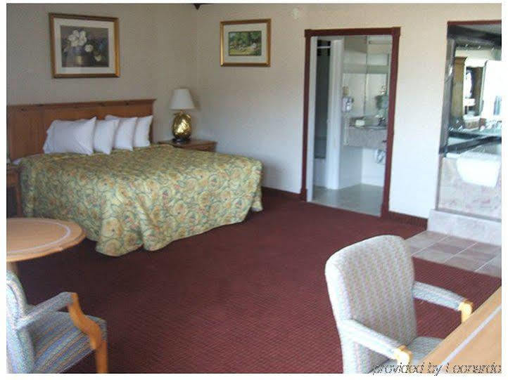 Hotel 6 4*